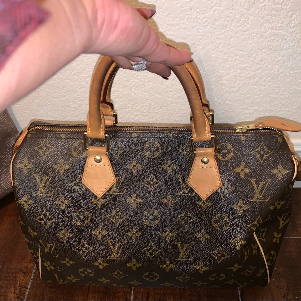 Louis Vuitton speedy 30